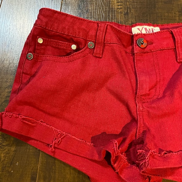 YMI Red Cuffed Shorts - Picture 3 of 9